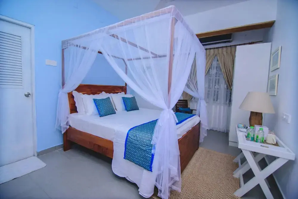 Yoho Sarah Boutique Villa