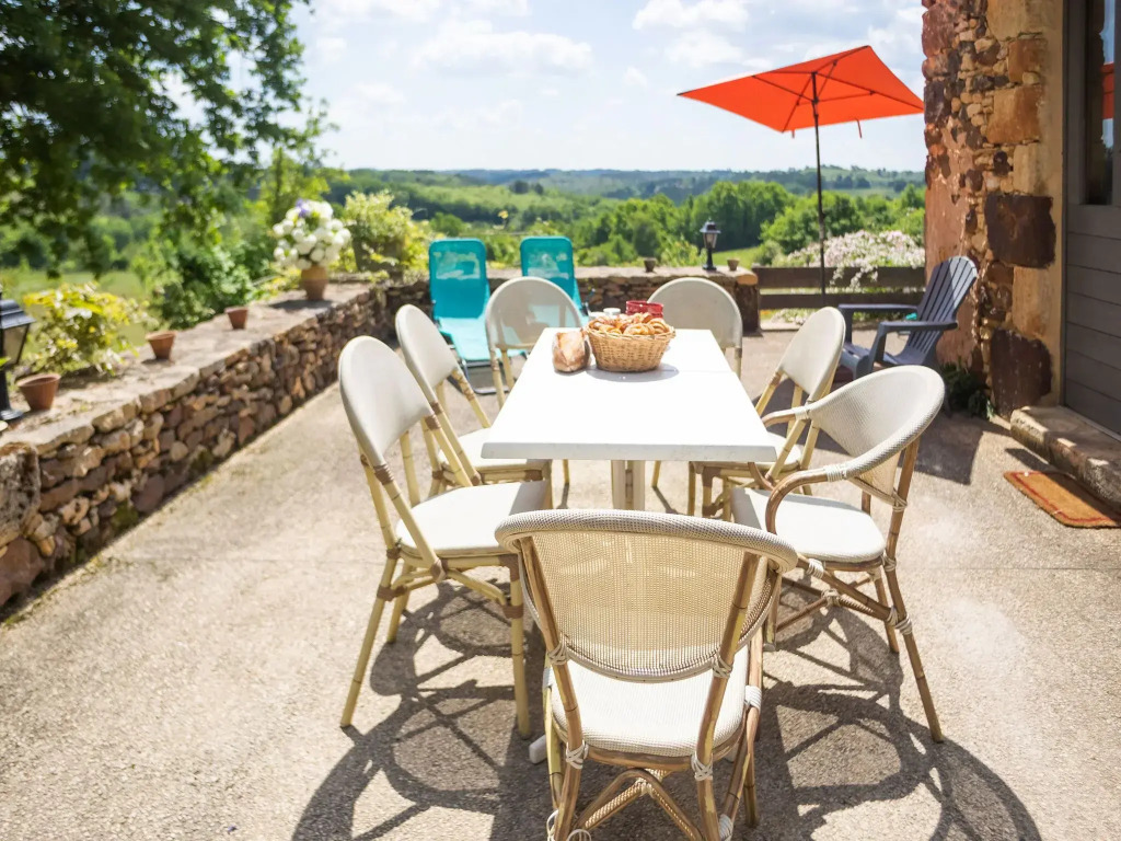 Holiday Home in Mazeyrolles with Garden