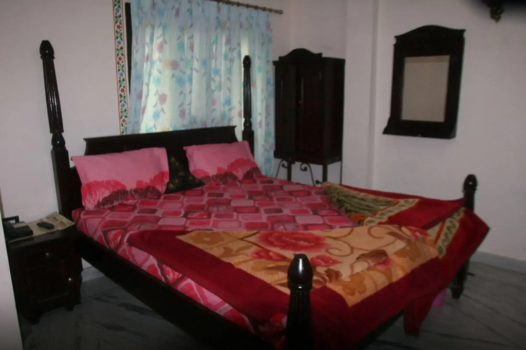 Whereabout Hostel Udaipur