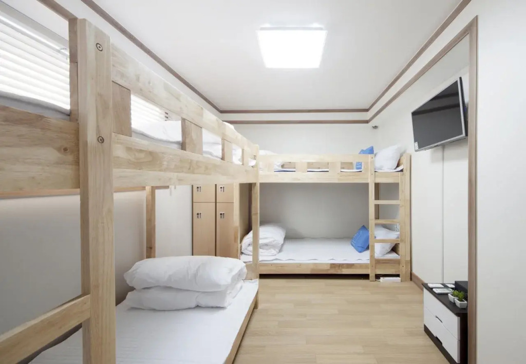 DH myeongdong guesthouse