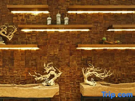 Ueasy Hotel