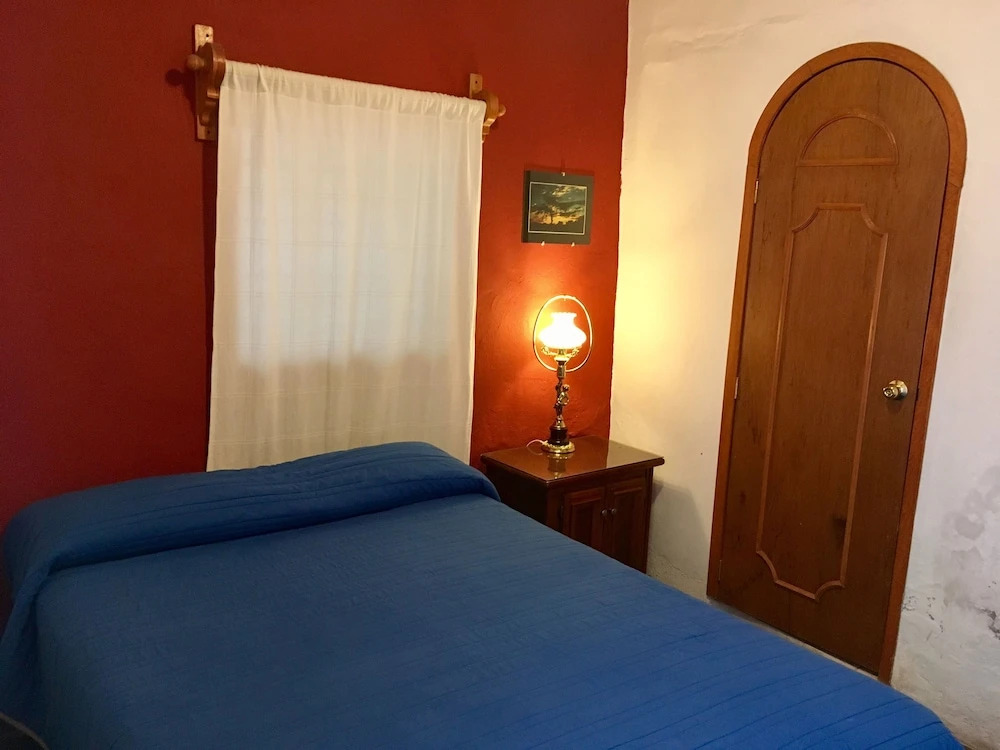 Hotel Rocinante