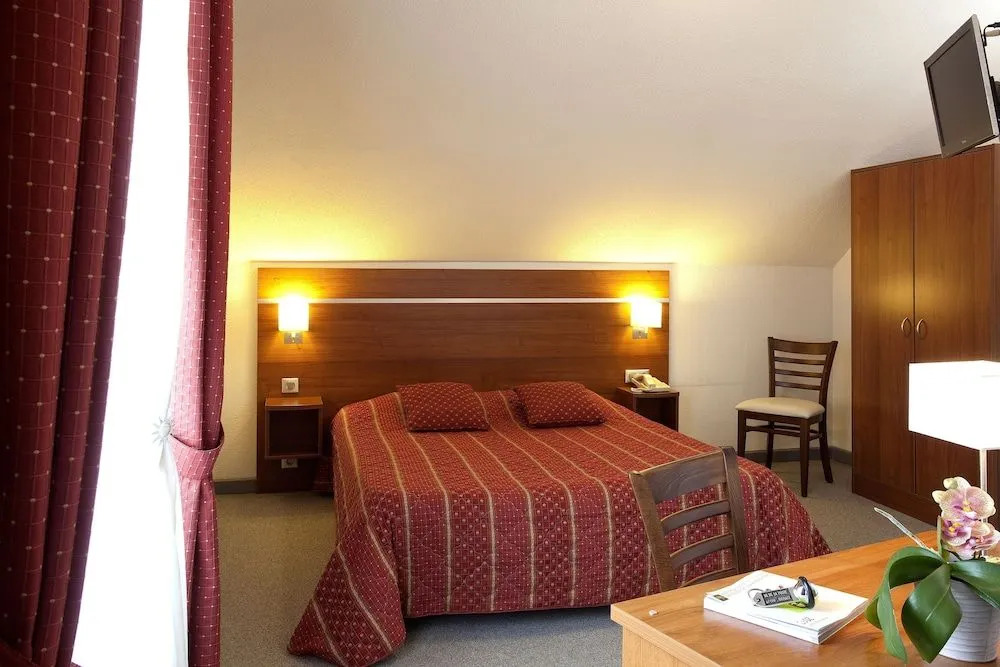 Logis Hotel-Restaurant De La Poste