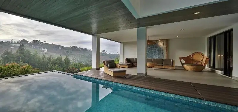 Indah 2 Mountain Pool Villa 8 bedroom