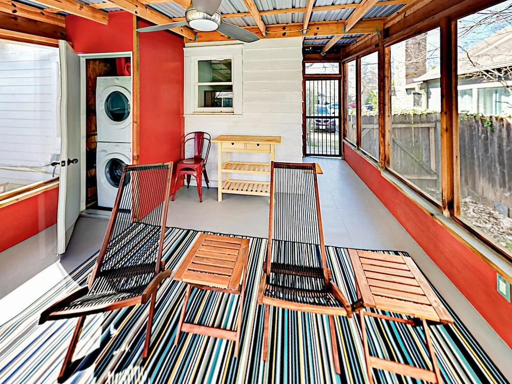 SoCo Hideaway with Outdoor Living by RedAwning