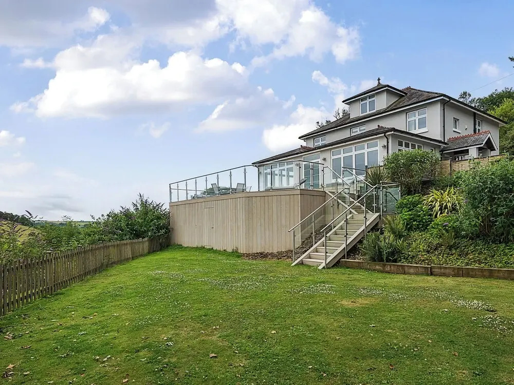 Mallacleave House