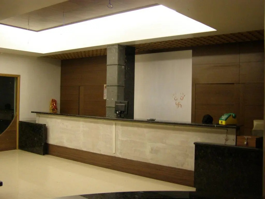 Hotel Sanai Residency