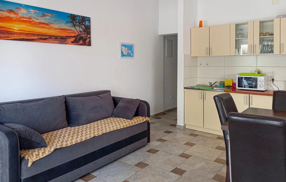 Stunning Apartment in Vir With Wifi and 2 Bedrooms