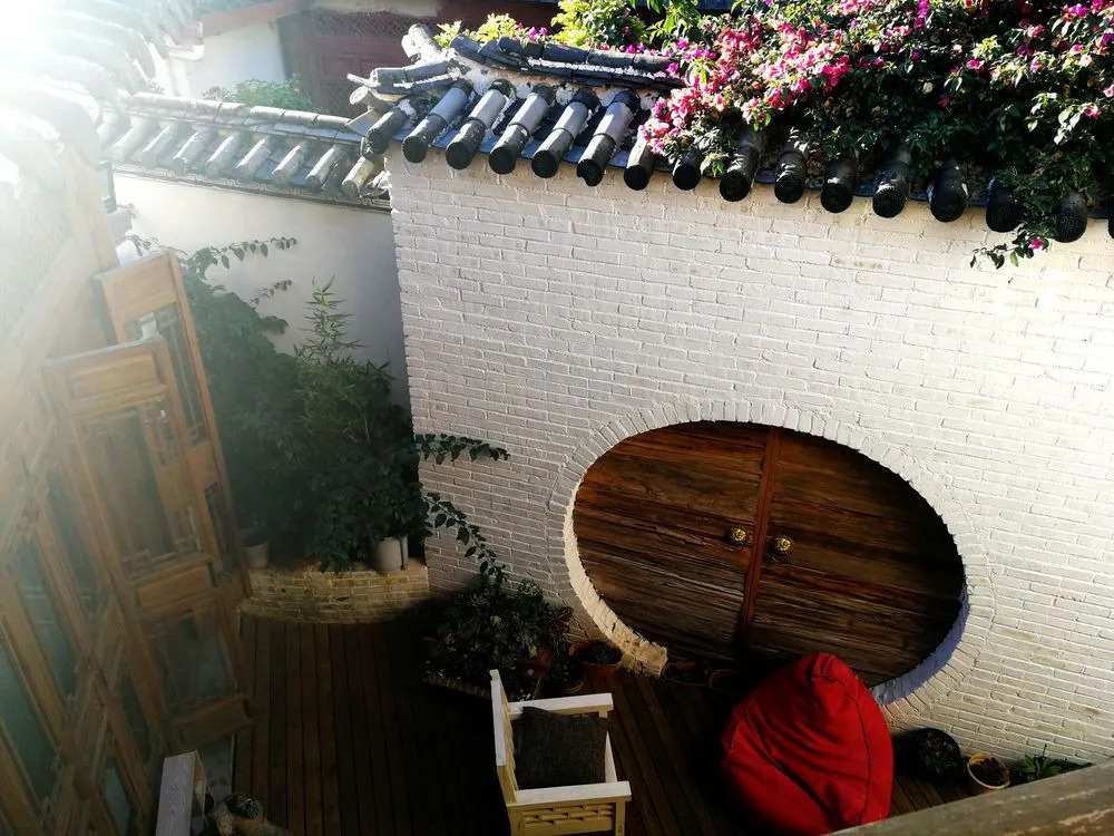 Lijiang Jing Ting Hotel