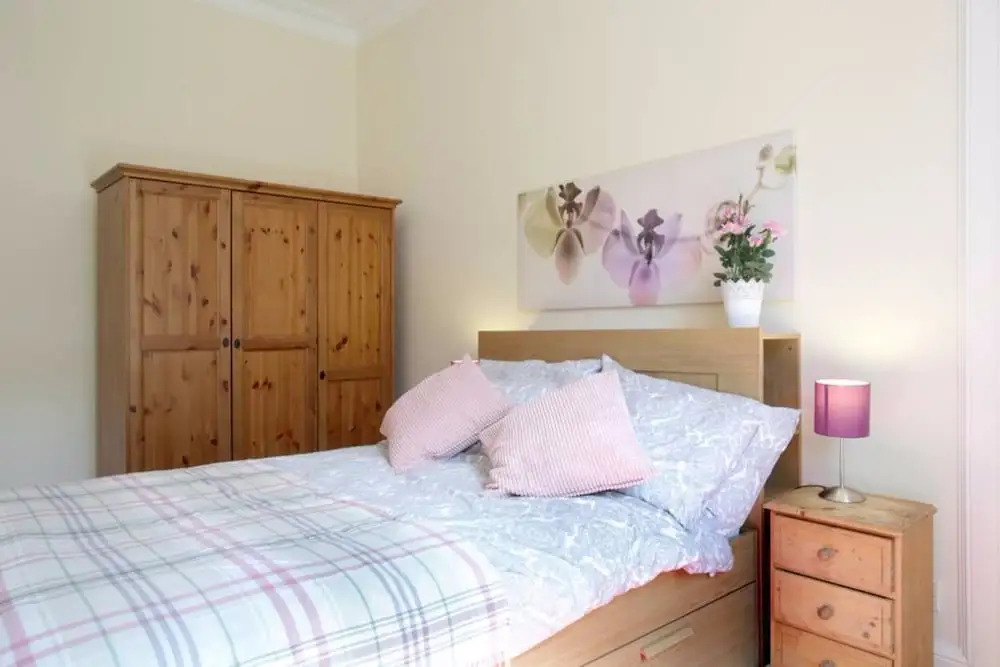 1 Bedroom Apartment In Bruntsfield