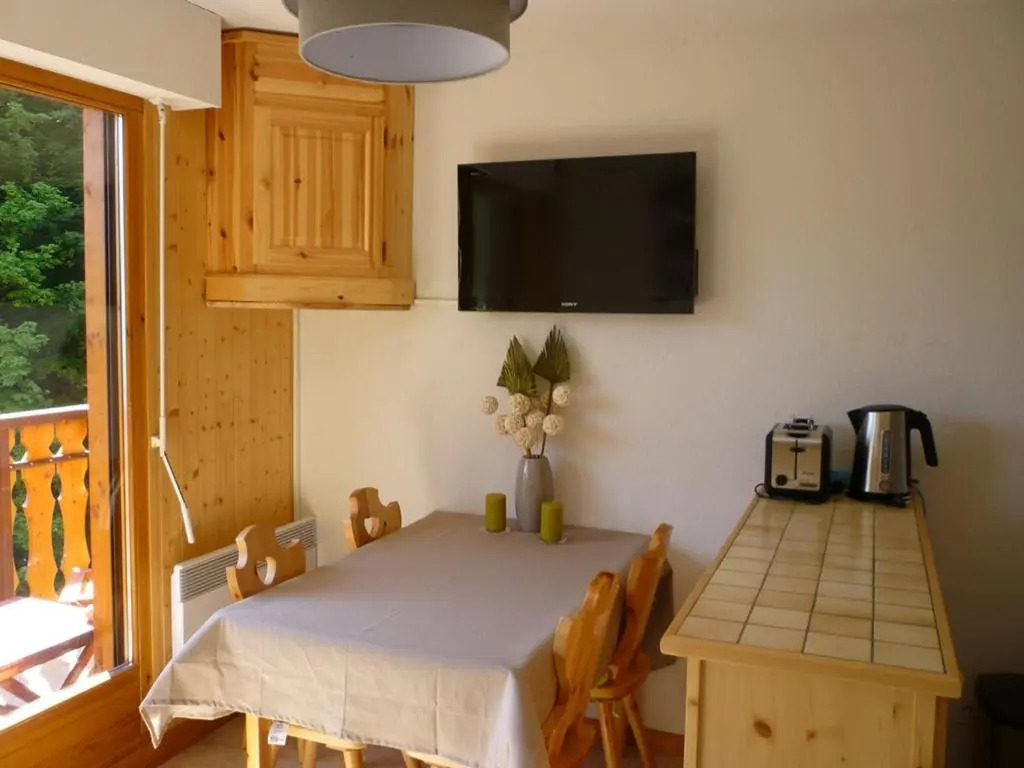 Appartement Saint-Jean-d'Aulps, 2 pièces, 6 personnes - FR-1-573-81