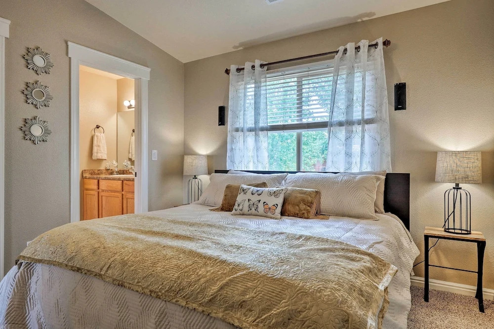 Lovely Kanab Condo in Dwtn, 30 mi to Zion NP!