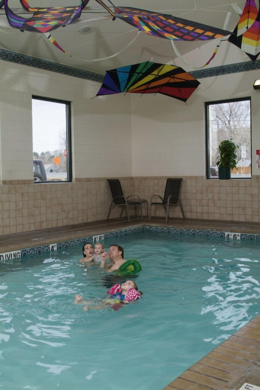 Boothill Inn and Suites