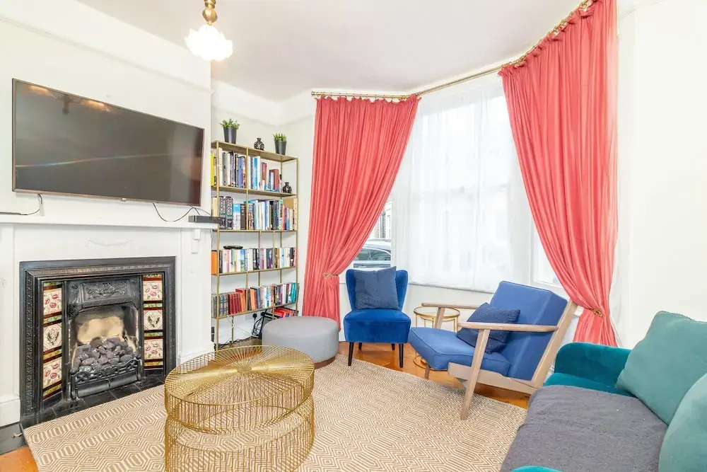 The River Cam Escape - 5BDR with Private Garden with Pond