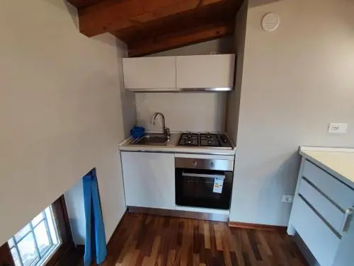 Al Lago Apartments