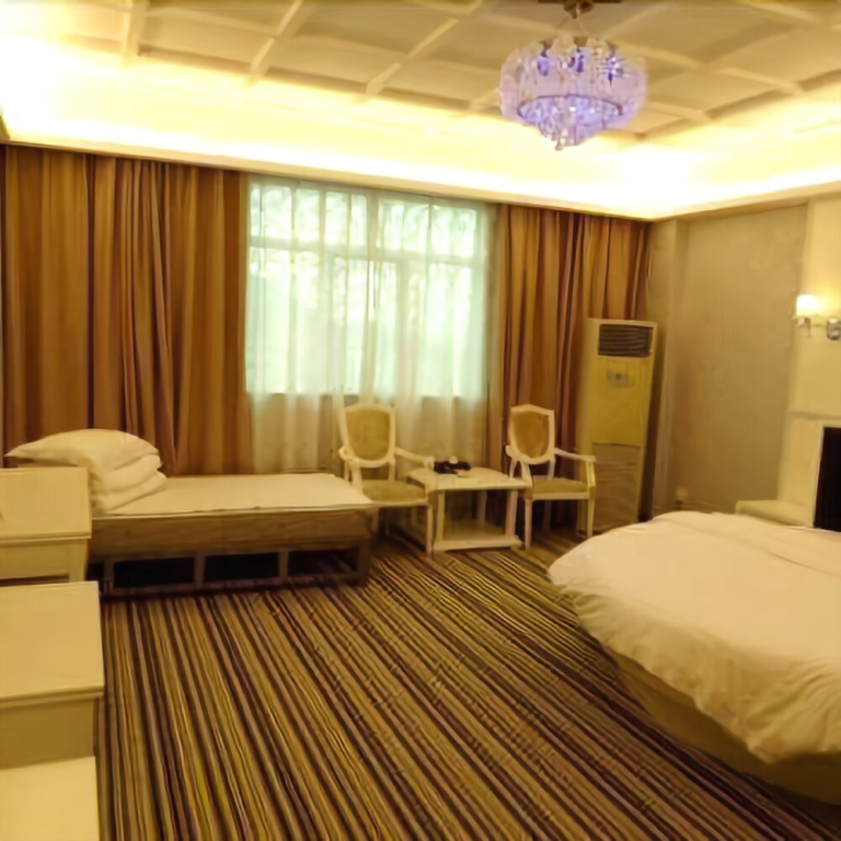 Only Hotel