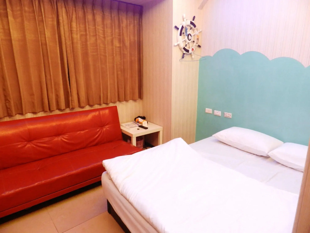 FengChia FUN House