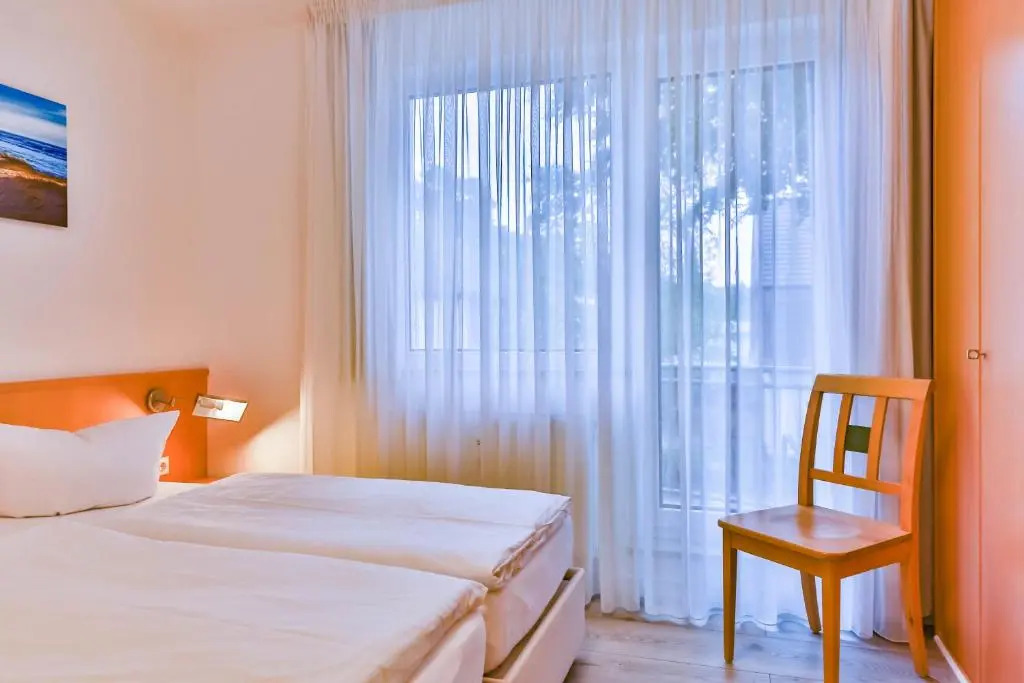 Apartment Ostseerose ein Strandkorb ist im Sommer inclusive