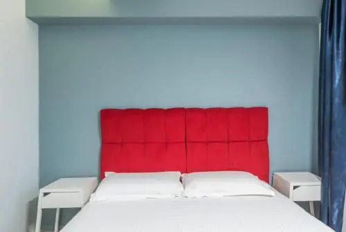 Royal Accommodation