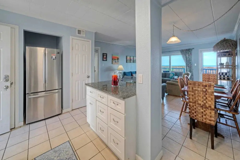 15 Condos, Sleeps 96 w/ Pools & Beach Access Island Retreat by Avantstay