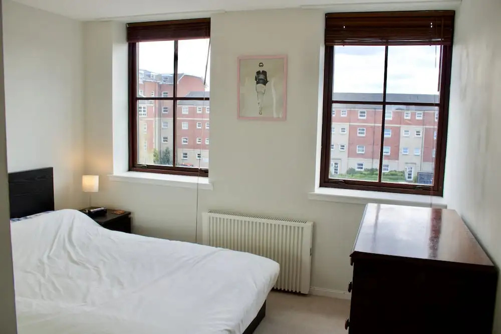 Spacious 2 Bedroom Flat
