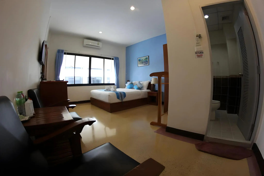 Myplace@Surat Hotel