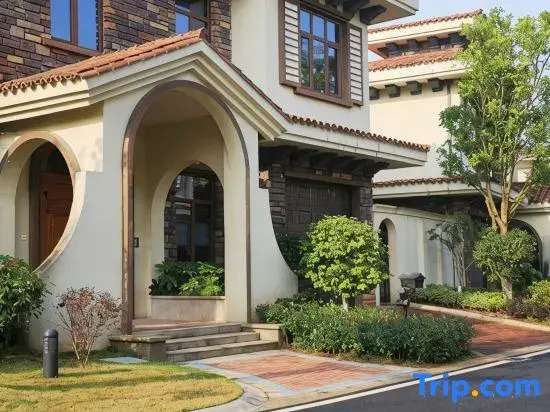 Huitang Yiqi Bieyuan Hot Spring Holiday Villa