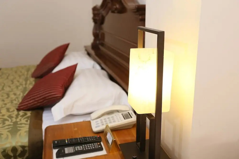 Royal Power Hotel