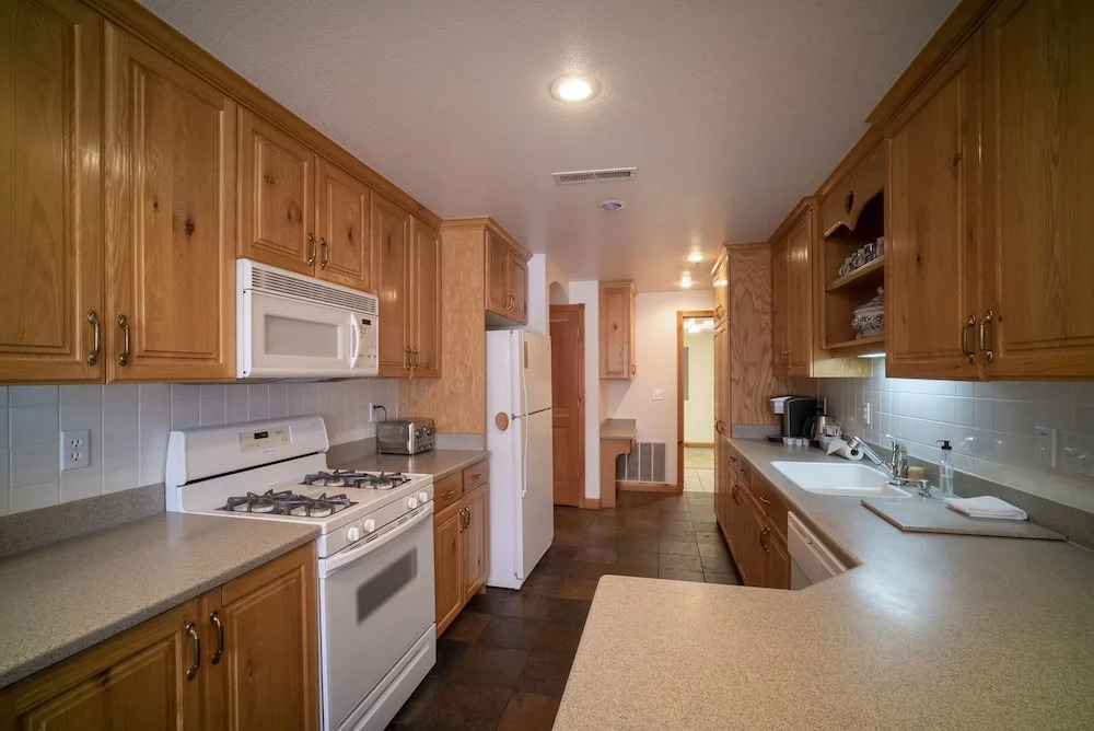 3 Bedroom 3 Bathroom Chalet 719
