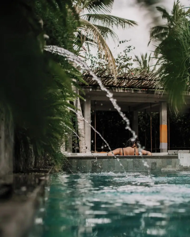 Mangroove Bay Boutique Hostel