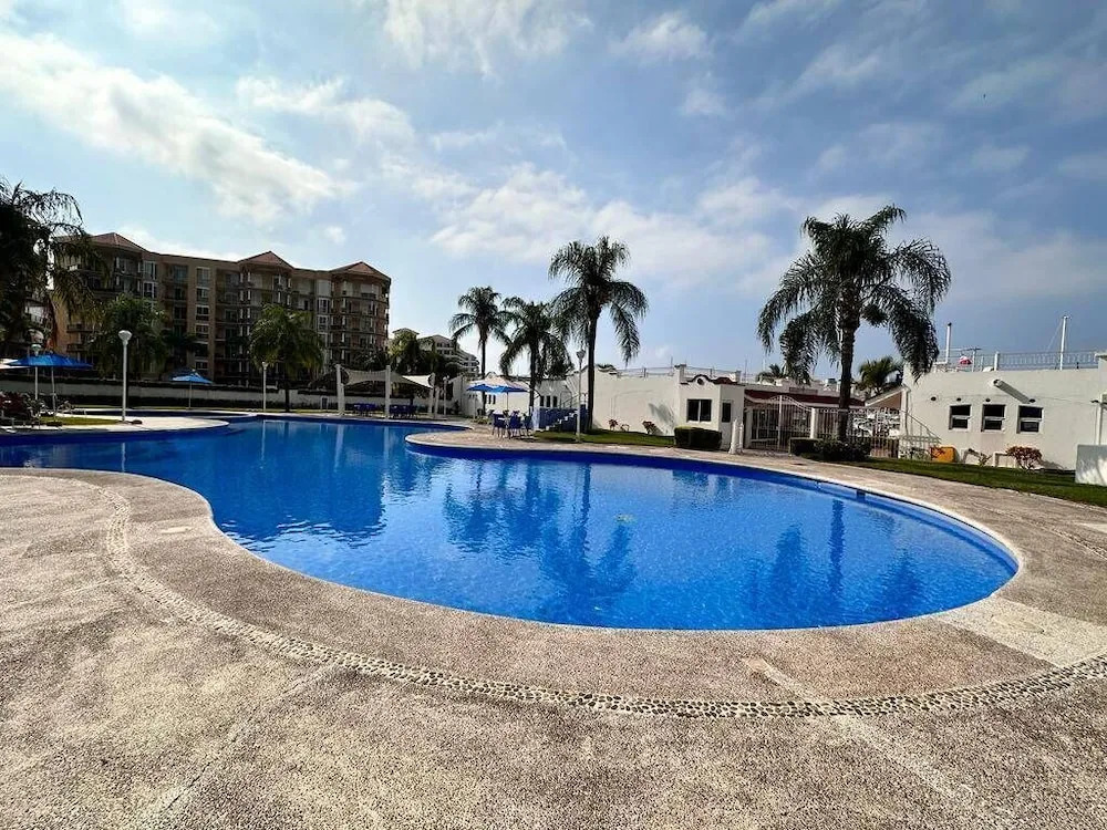 Condos Puesta DS ByTrvl2hm