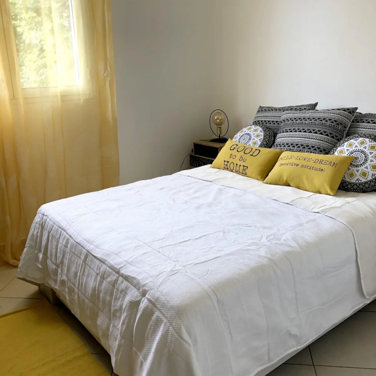 House With 3 Bedrooms in Le Gosier, With Shared Pool, Enclosed Garden and Wifi - 3 km From the Beach