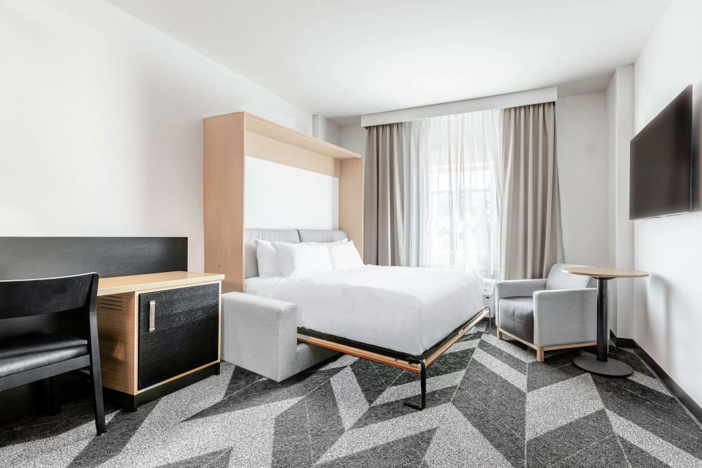 DoubleTree by Hilton Quebec Resort