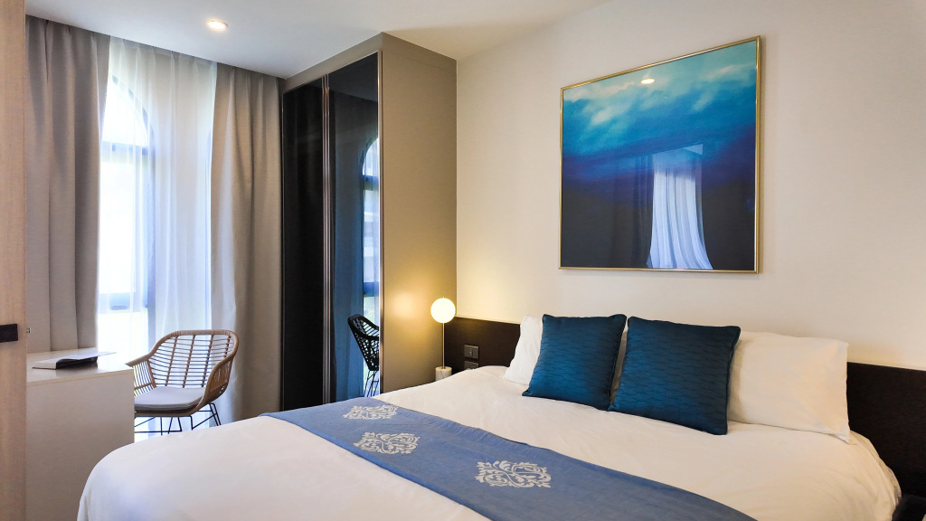 Karon Beach Villa