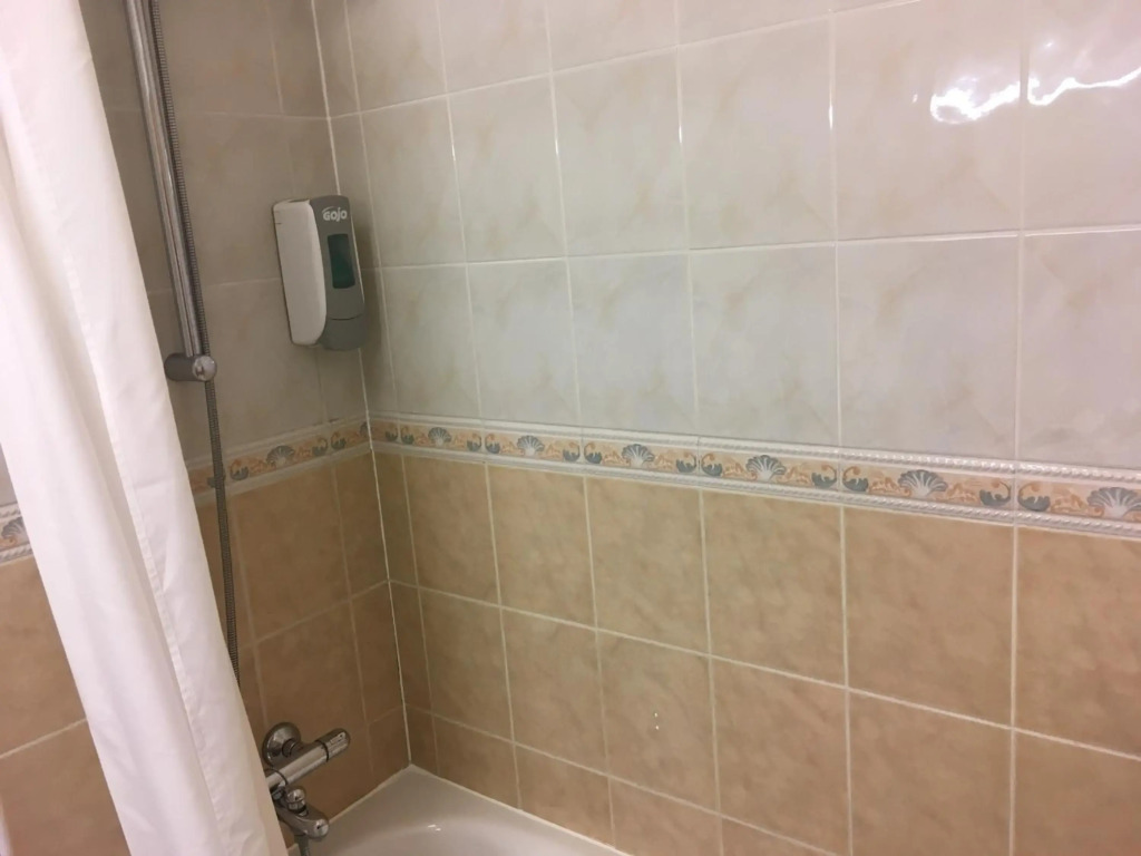 Moreton Park Hotel