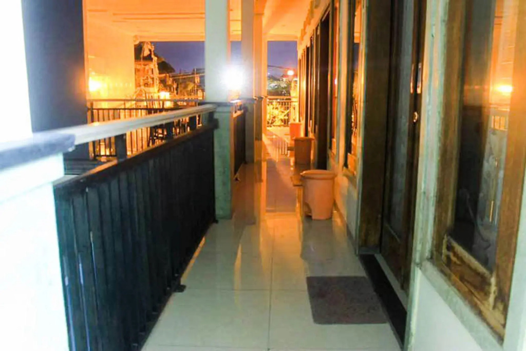 Agus Guest house Sunset Road