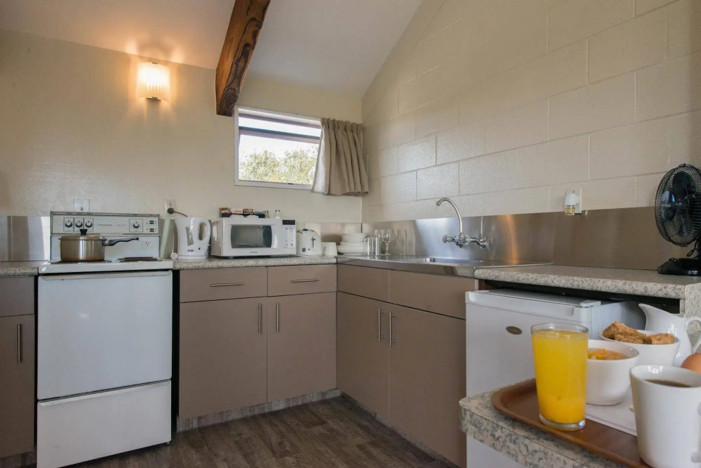 Howick Motor Lodge