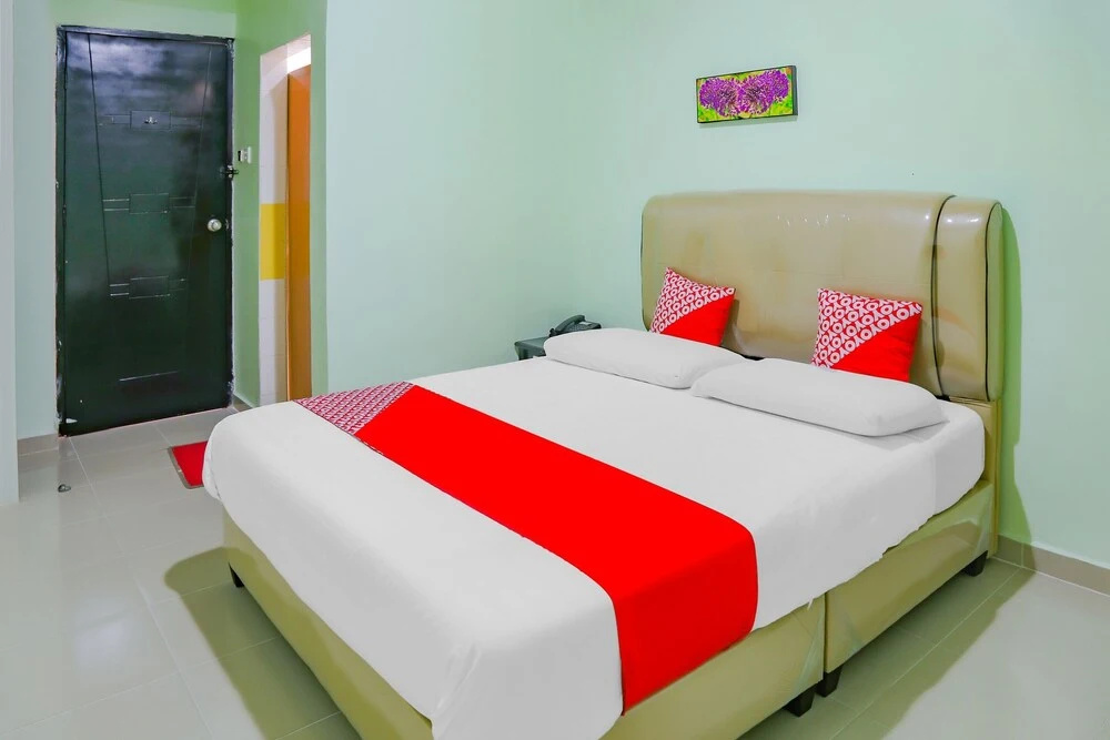 OYO 90269 Hotel Indorasa 2
