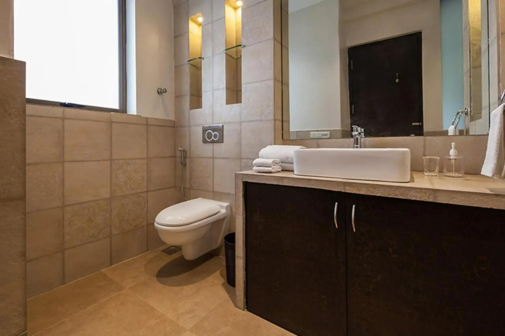 StayVistas Shivom Villa 6 - A Serene Escape with Views of the Valley and Lake
