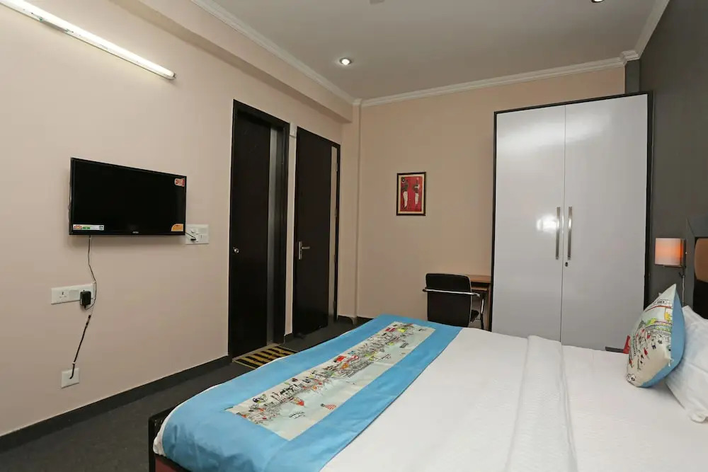 OYO 6575 Shivaay Residency