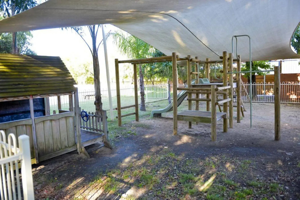 Wattle Grove Motel