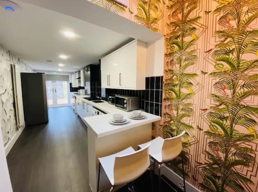 Townhouse PLUS @ Lower Beth Street Stoke