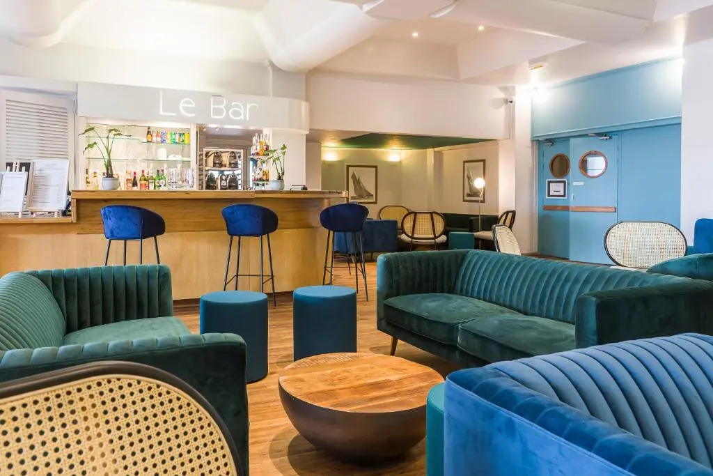 SOWELL HOTELS Le Beach
