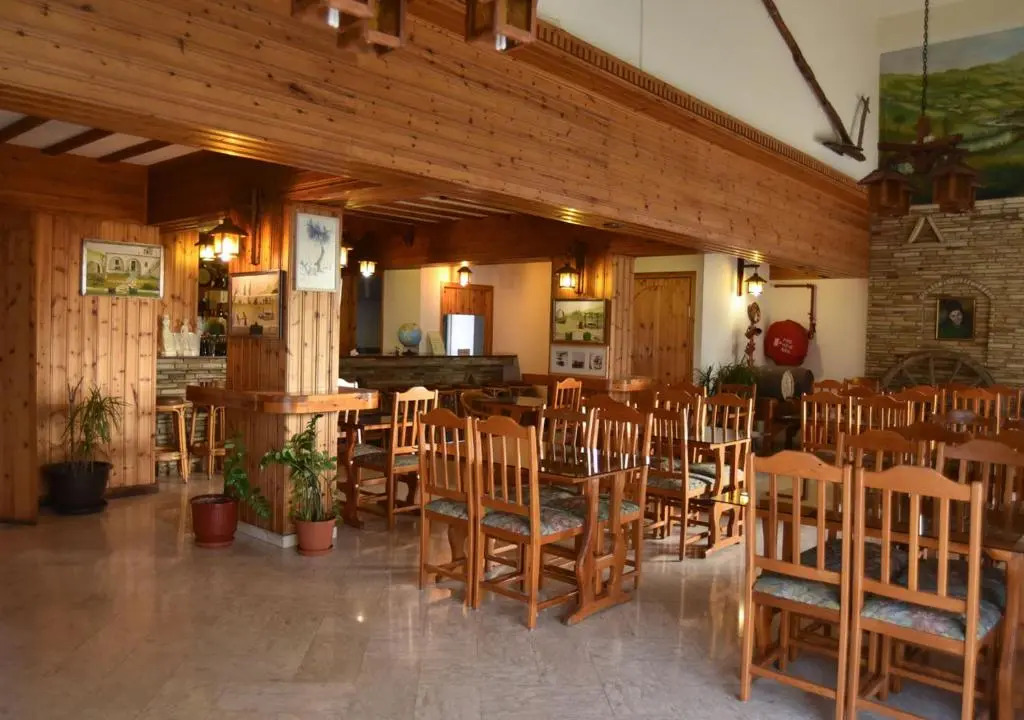 Elysso Hotel