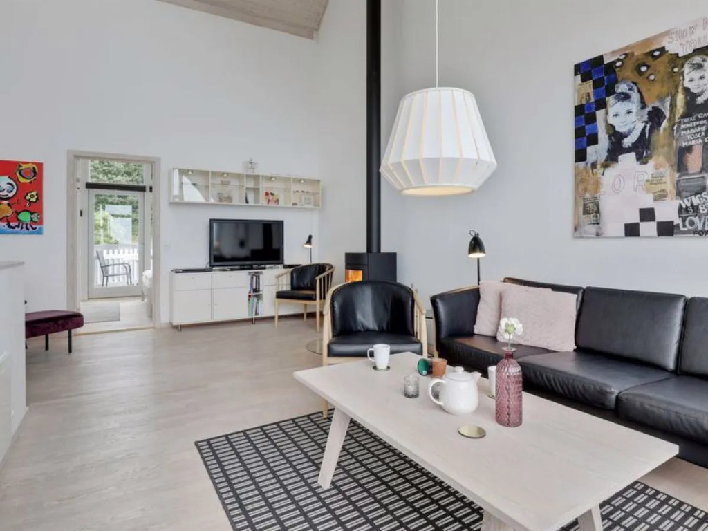 Holiday Home Eija - 5m from the sea by Interhome