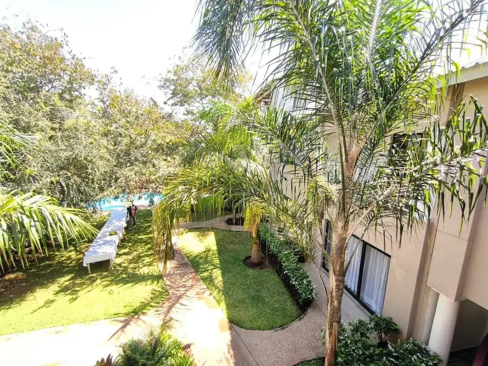 Luxury 2 Story Loft in Boutique Lodge 2 With Free Savannah Adventure 4x4 Tour