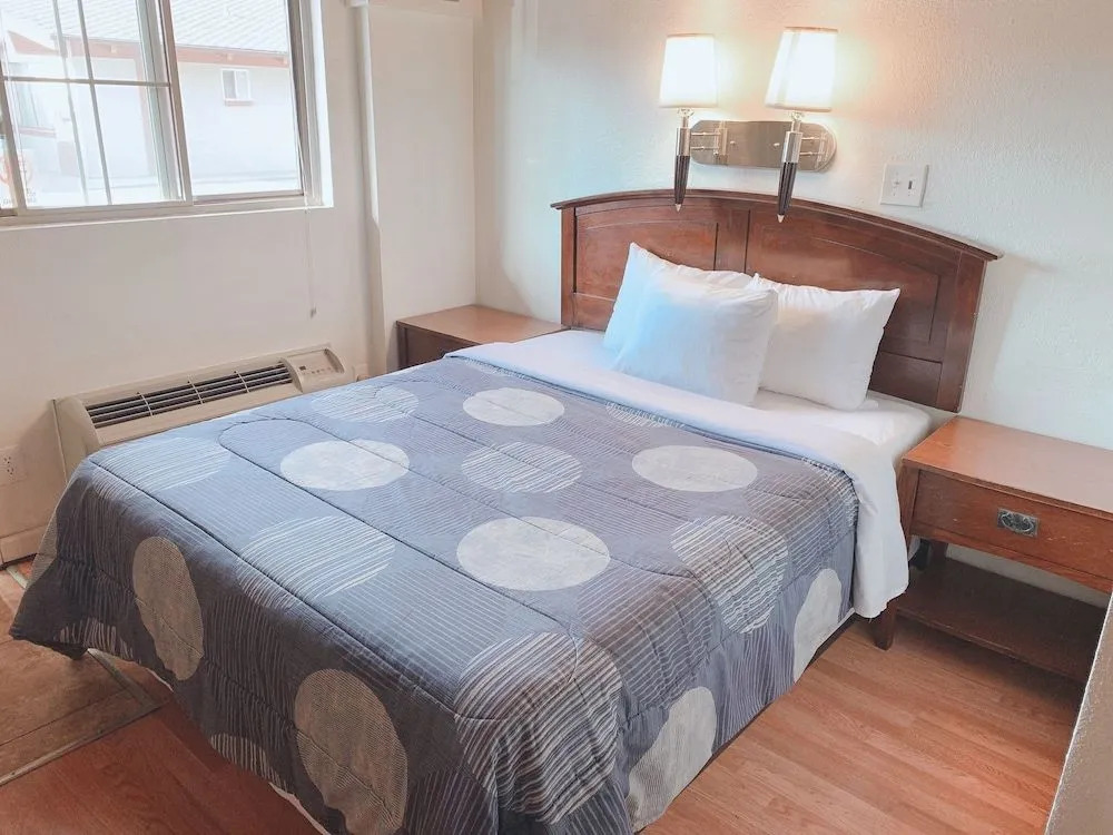 Fort Collins Inn
