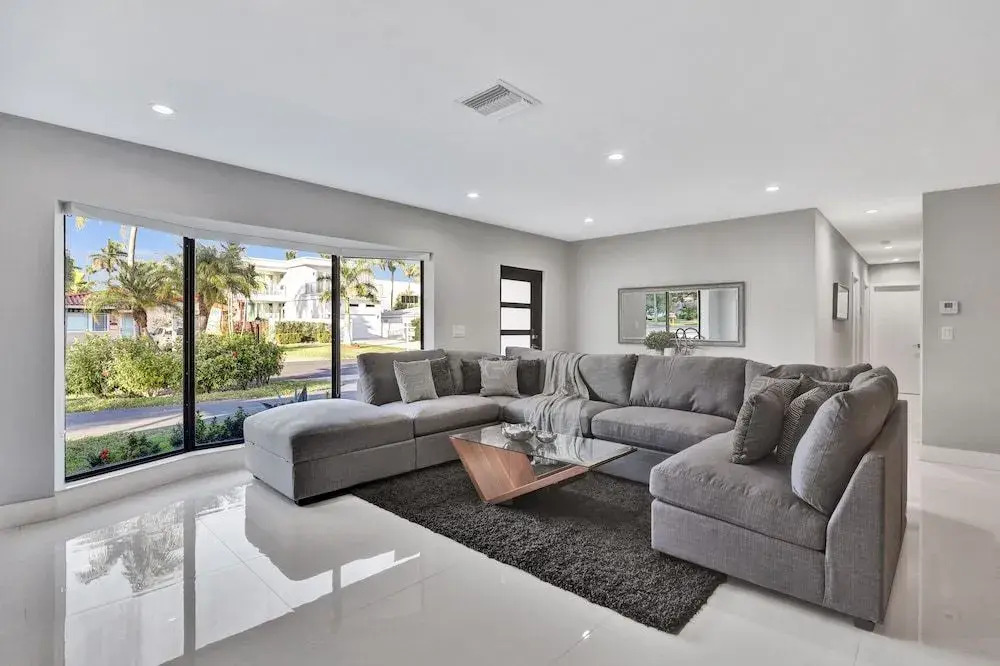 Renovated 5 Br Home with Heated Pool