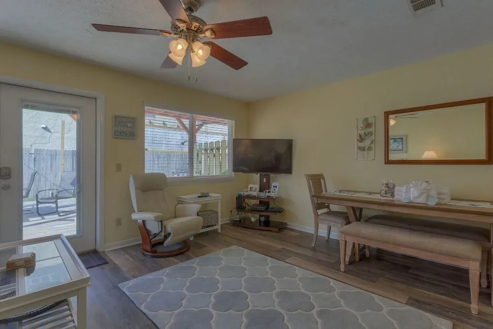 Blue Crab Apartment 2 Bedroom