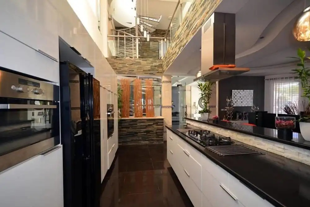 Luxury Villa in Sosua Center - 7 Beds/7 Baths
